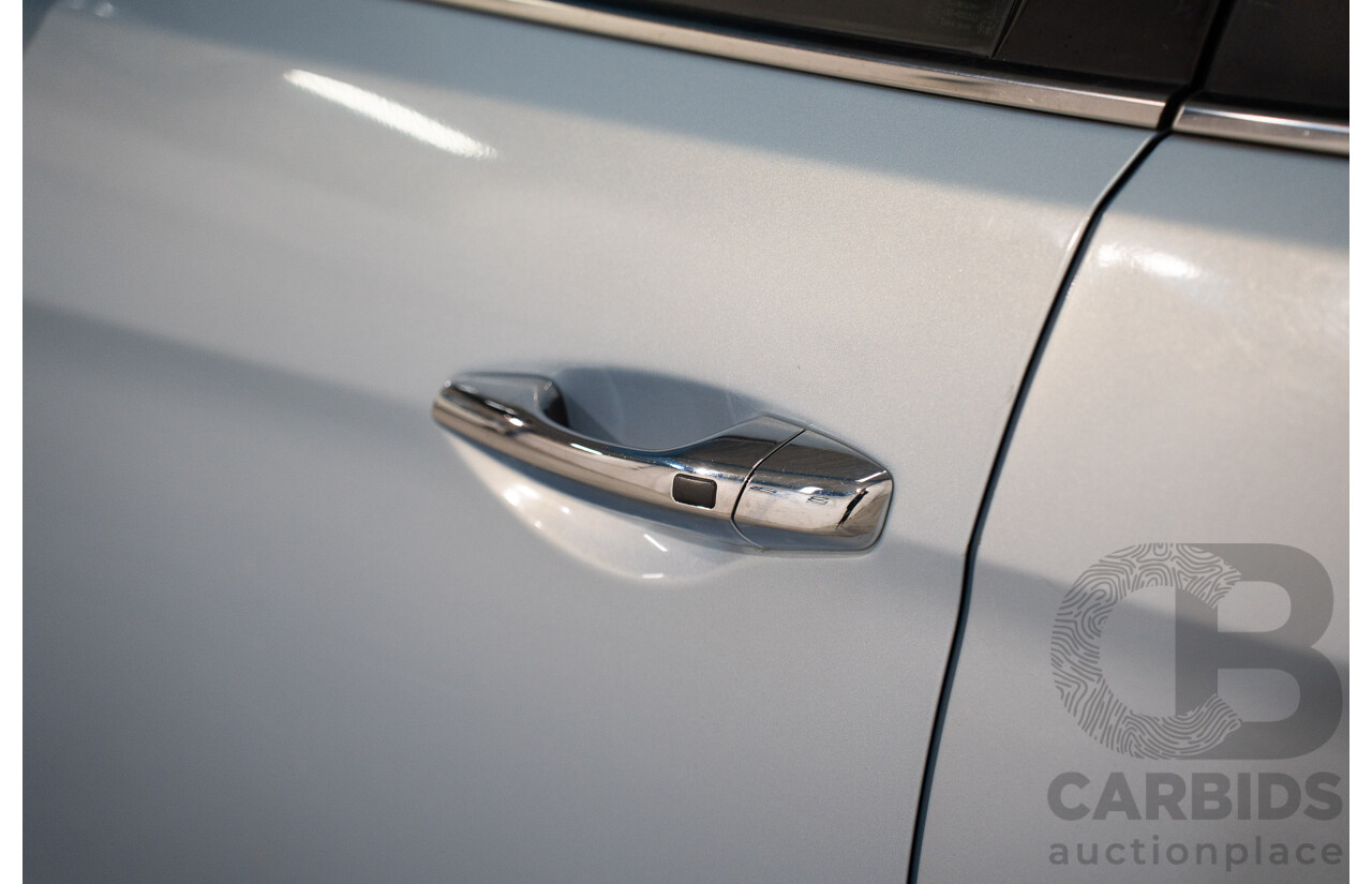 7/2013 Hyundai Santa Fe Elite CRDi (4x4) DM 4d Wagon Glacier Blue Metallic Turbo Diesel 2.2L - 7 Seater