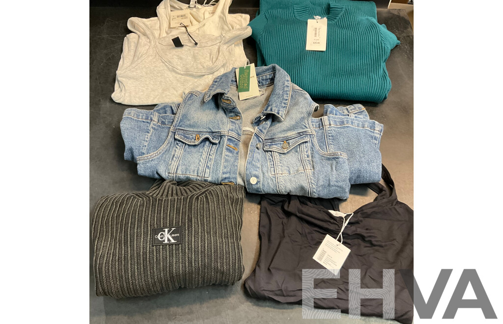 ABRAND JEANS, CALVIN KLEIN, GUESS & Assorted Women's Clothing - Lot of 6