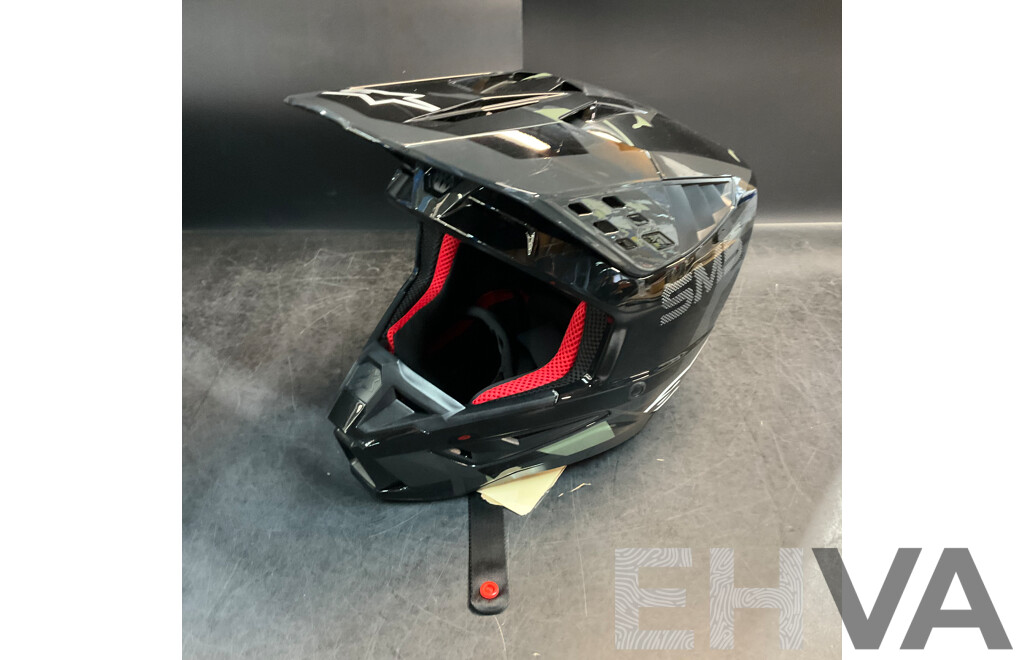 ALPINESTARS SM5 ECE-R-22-05 L Helmet