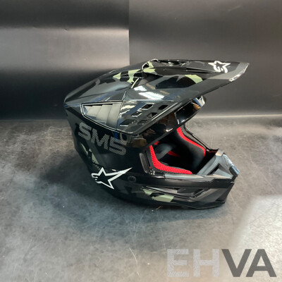 ALPINESTARS SM5 ECE-R-22-05 L Helmet