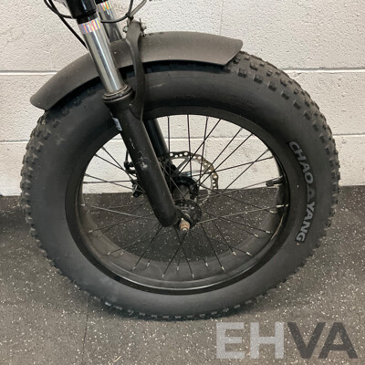 Black E-Bike