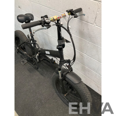 Black E-Bike
