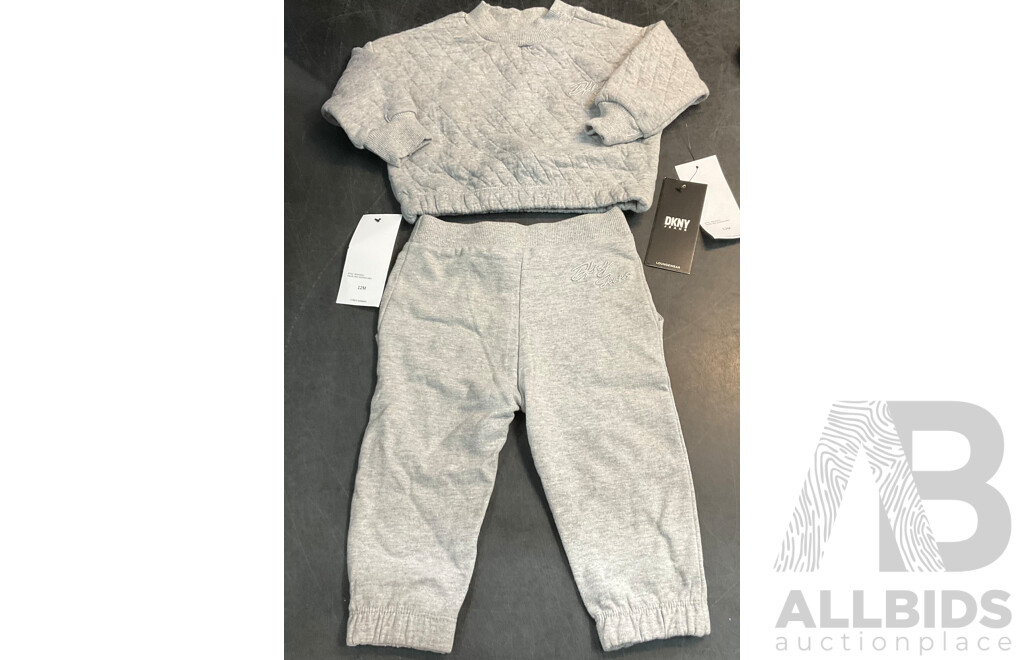DKNY Babywear Size 12M/18M - Lot of 5