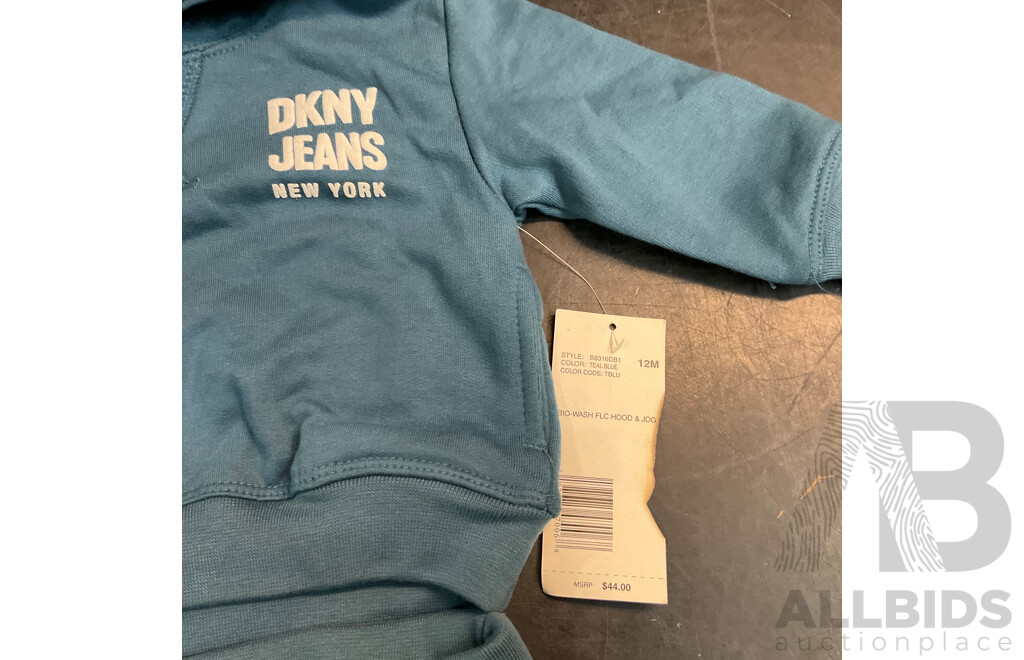 DKNY Babywear Size 12M/18M - Lot of 5