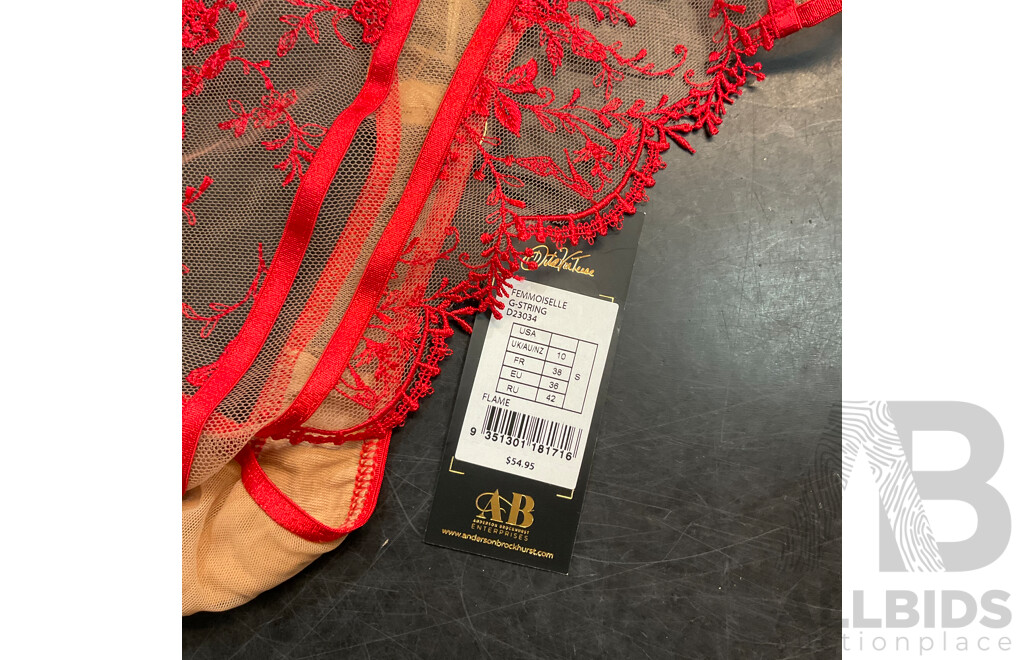 DITA VON TEESE Femmoiselle Bra (32DD) & G-String (UK 10) & Bras N Things Bra ( US 8) - Lot of 3