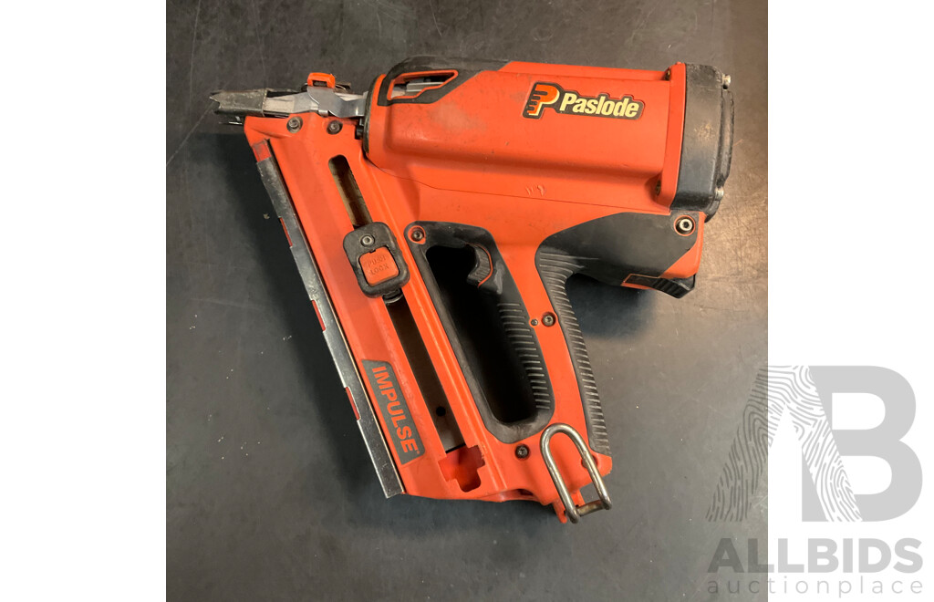 PASLODE Impulse Framemaster Framing Nailer with Battery