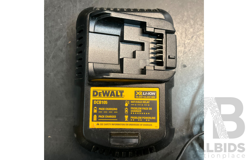DEWALT DCD995 Brushless 3 Speed Hammer/Drill Driver & DCS391 165 Mm Circular Saw with 2x Battery & Charger