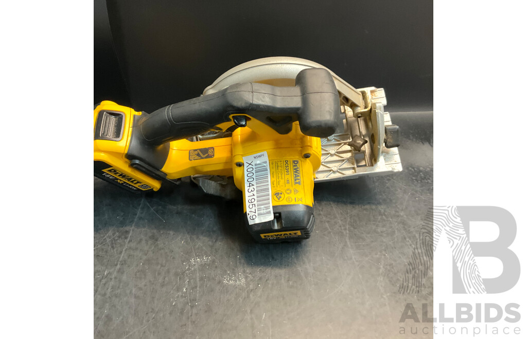DEWALT DCD995 Brushless 3 Speed Hammer/Drill Driver & DCS391 165 Mm Circular Saw with 2x Battery & Charger