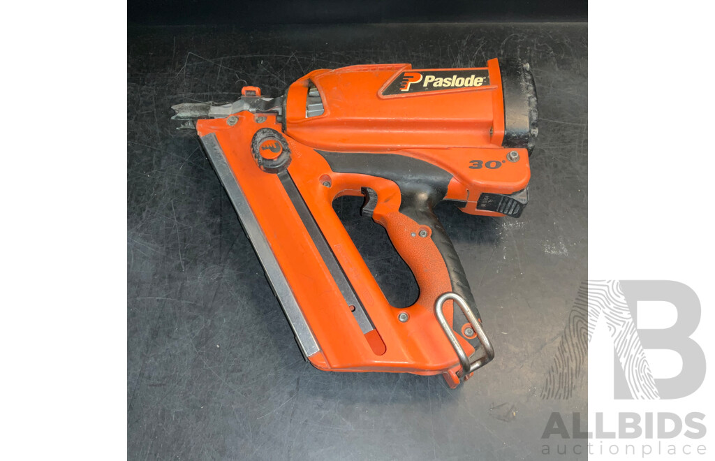 PASLODE FrameMaster Li-ion Framing Nailer