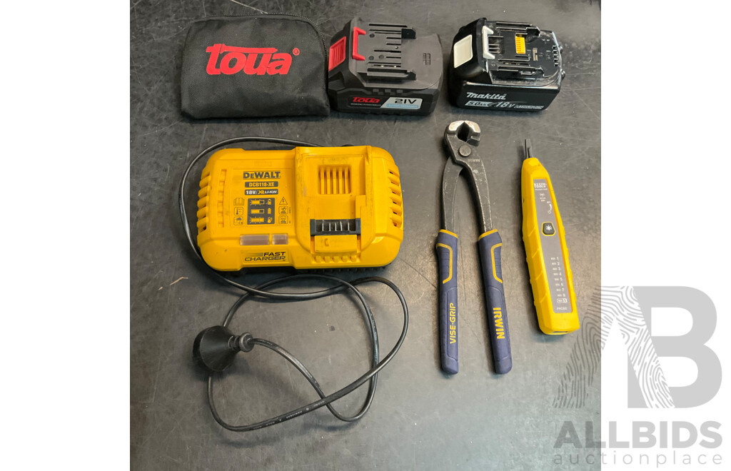 DEWALT DCB118XE Charger & MAKITA/ TOUA Battery & Assorted Tools