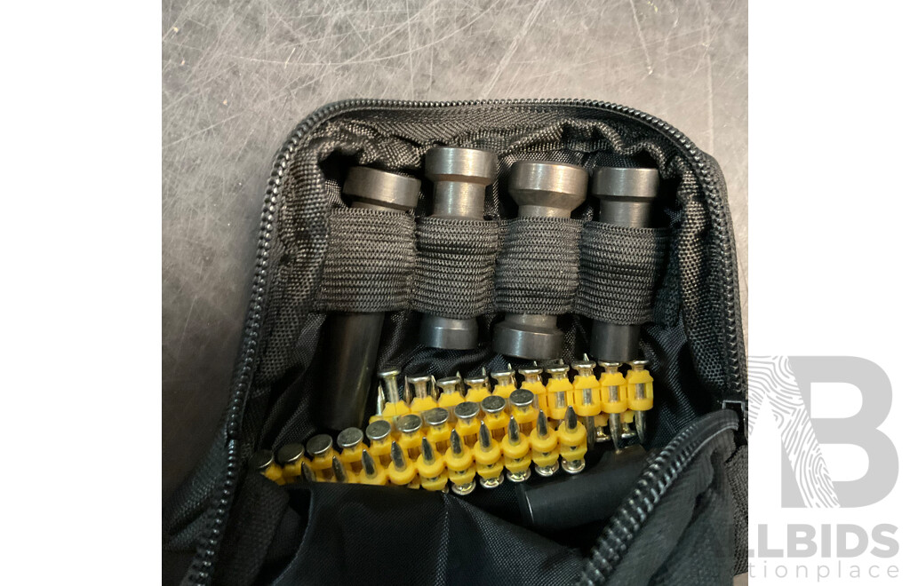 DEWALT DCB118XE Charger & MAKITA/ TOUA Battery & Assorted Tools