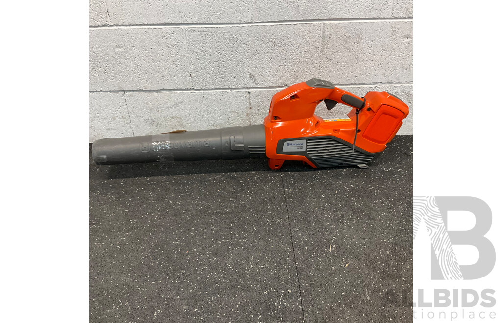 HUSQVARNA 120iB Blower