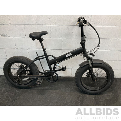 Black E-Bike