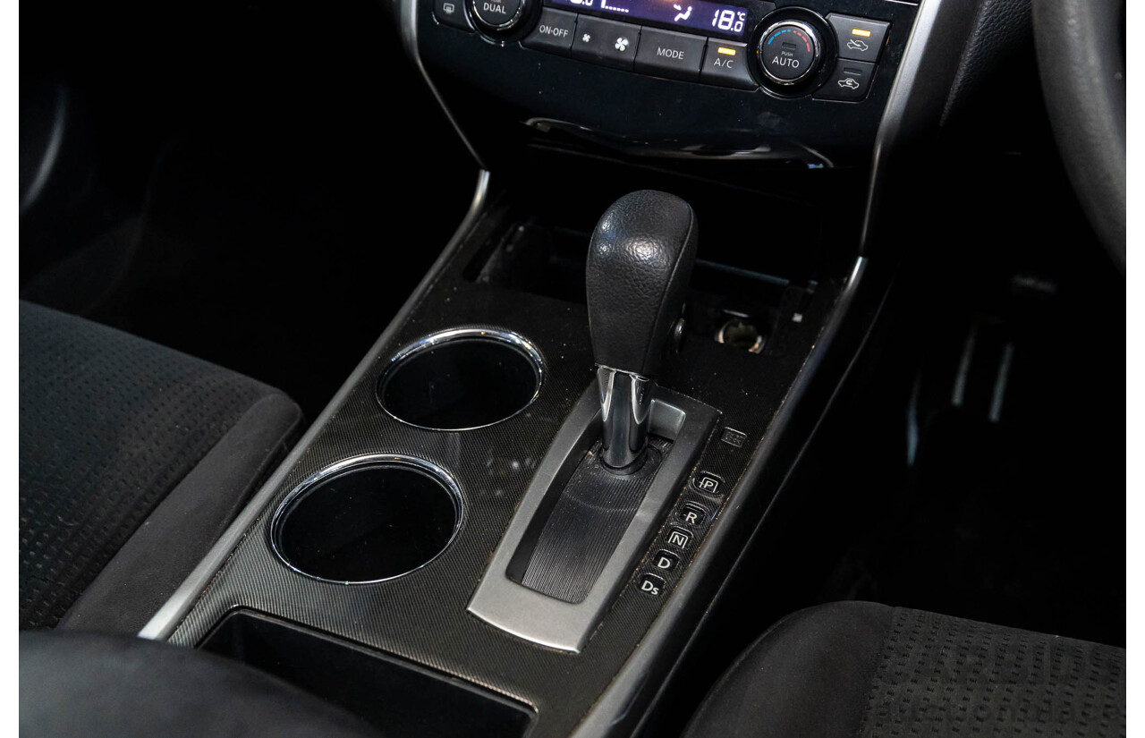 9/2014 Nissan Altima ST L33 4d Sedan Ebony Black 2.5L