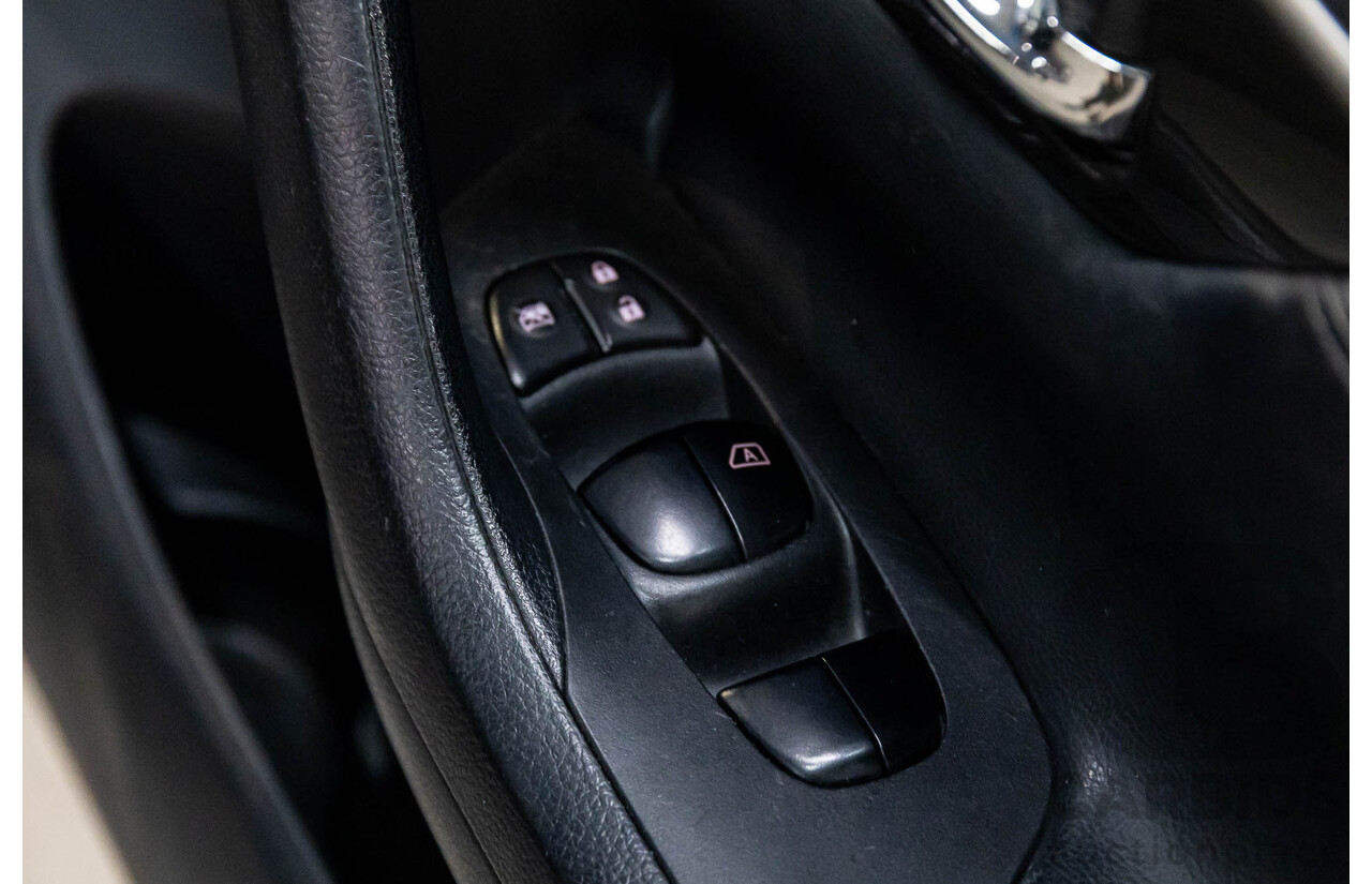 9/2014 Nissan Altima ST L33 4d Sedan Ebony Black 2.5L
