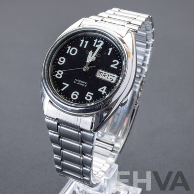 Seiko 5 Automatic 21 Jewels Vintage Watch, 7S26-0550, 35mm, black Seiko 5 Automatic 21 Jewels Vintage Watch, 7S26-0550, 35mm, black
