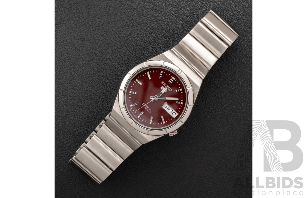 Seiko 5 Automatic 17 Jewels Vintage Watch, 7S26-01N0, 35mm