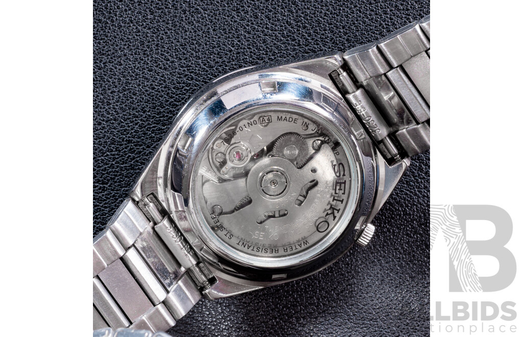 Seiko 5 Automatic 17 Jewels Vintage Watch, 7S26-01N0, 35mm