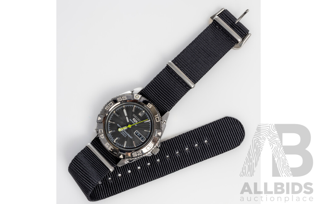 Seiko 5 Sport 100M Water Resist, Automatic 23 Jewels Vintage Watch, 7S36-00Y0, 42mm