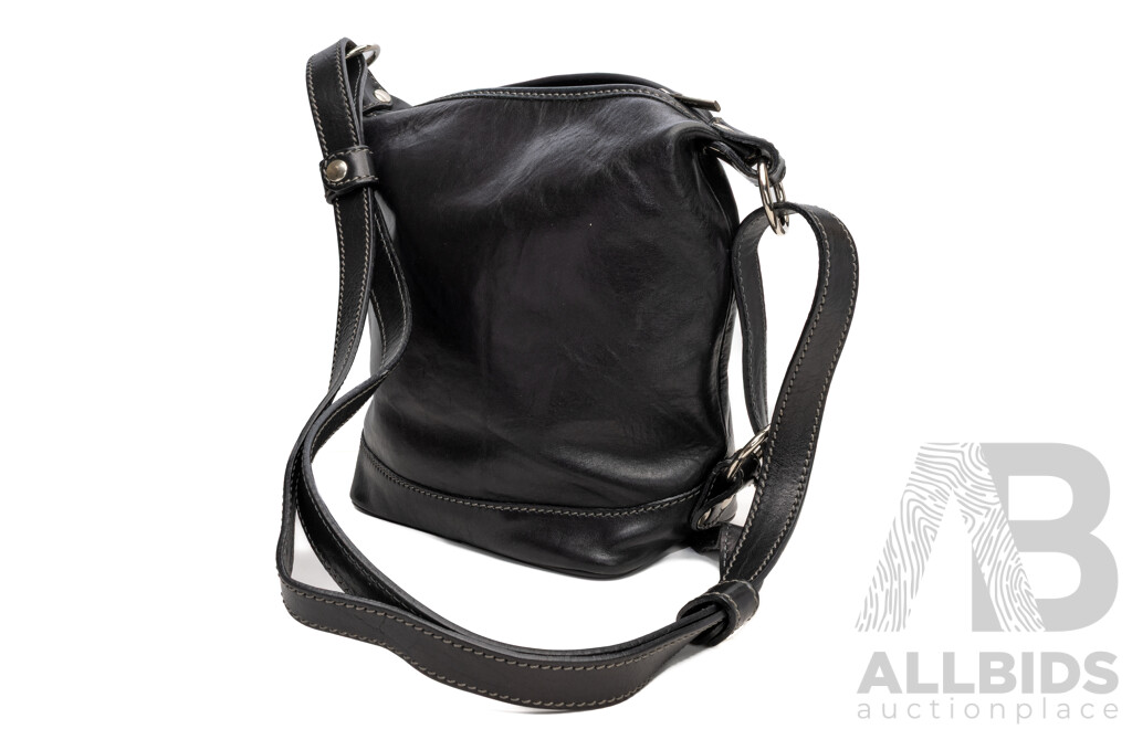Cuoieria Fiorentina Crossbody Handbag, Black, Tanned Leather, Made in Italy
