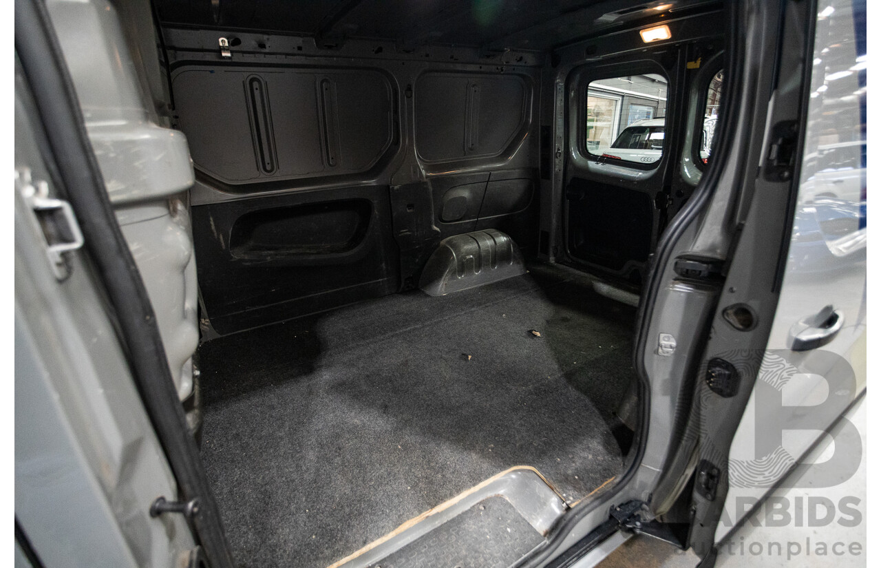 08/2017 Renault Trafic SWB LOW Roof X82 MY17 UPDATE 4D Van Grey 1.6L