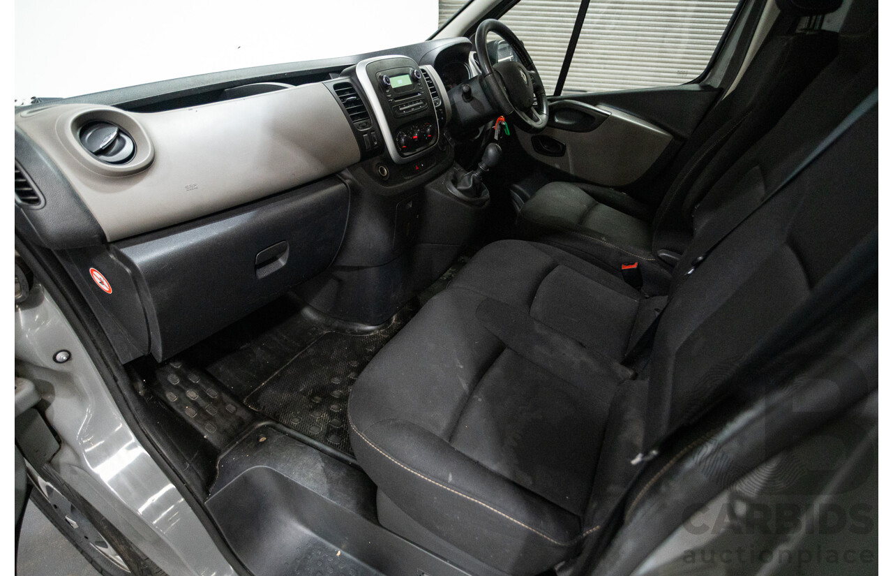 08/2017 Renault Trafic SWB LOW Roof X82 MY17 UPDATE 4D Van Grey 1.6L