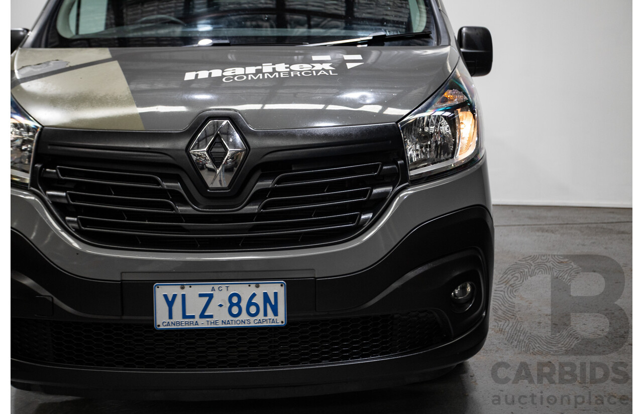 08/2017 Renault Trafic SWB LOW Roof X82 MY17 UPDATE 4D Van Grey 1.6L