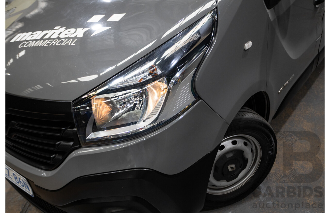 08/2017 Renault Trafic SWB LOW Roof X82 MY17 UPDATE 4D Van Grey 1.6L