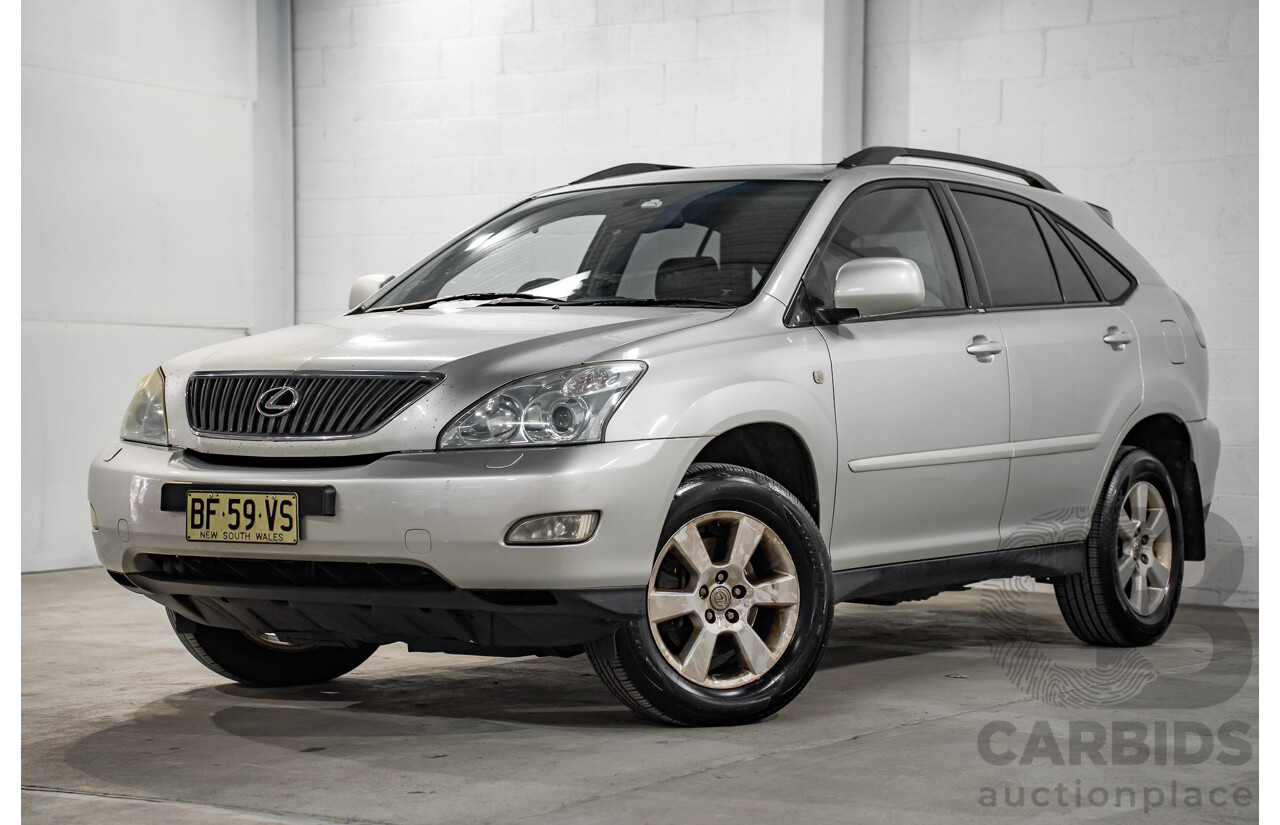 11/2003 Lexus RX330 Sports MCU38R 4d Wagon Silver Mist Metallic V6 3.3L