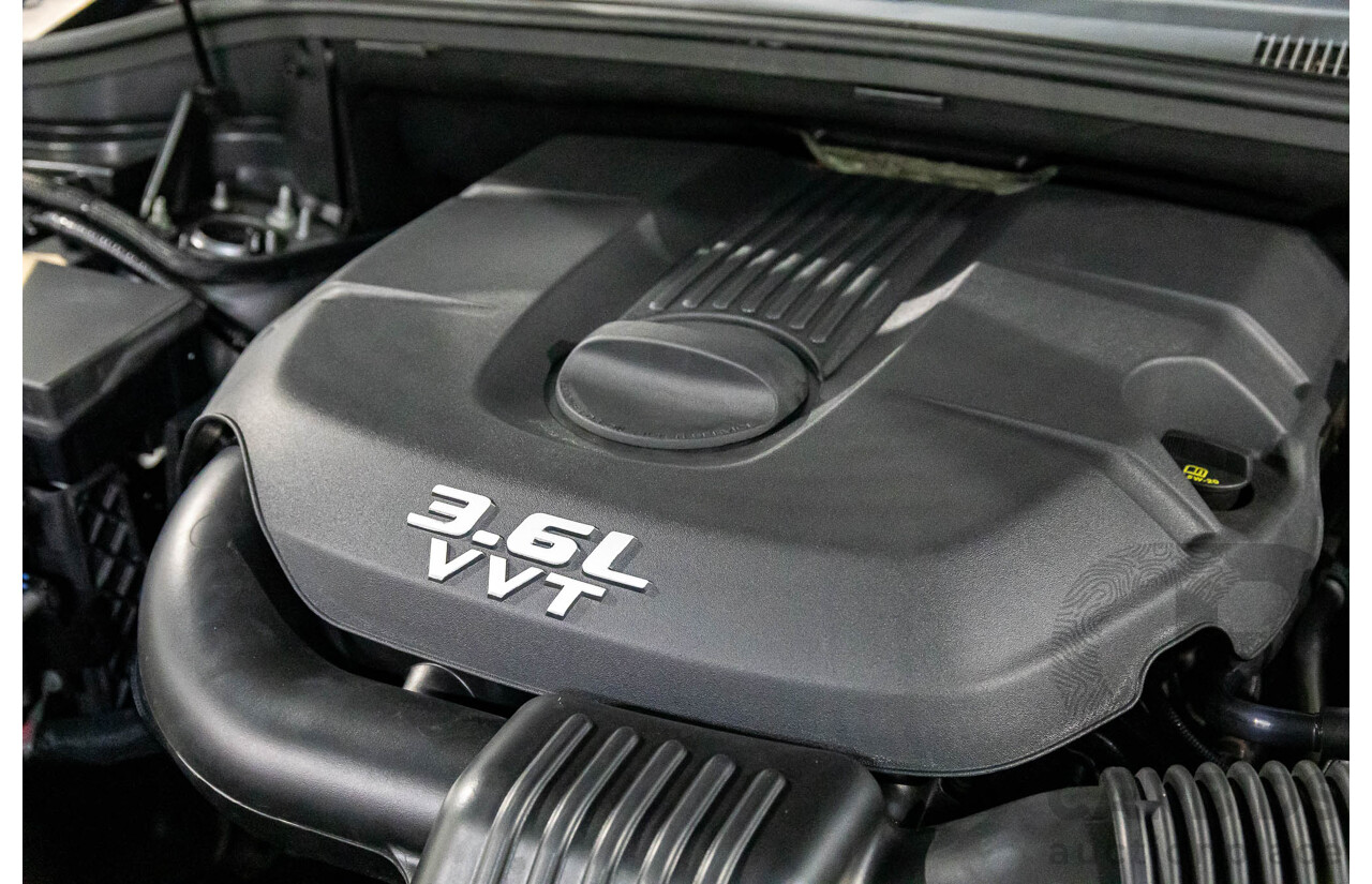7/2013 Jeep Grand Cherokee Limited (4x4) WK MY14 4d Wagon Billet Silver Metallic V6 3.6L