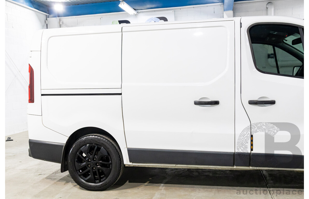07/2019 Renault Trafic LWB (85kW FWD) X82 4D Van Glacier White Turbo Diesel 1.6L