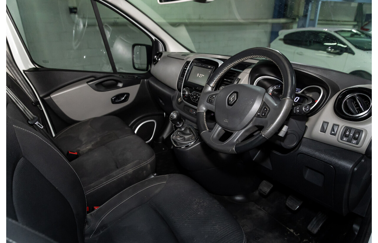 07/2019 Renault Trafic LWB (85kW FWD) X82 4D Van Glacier White Turbo Diesel 1.6L