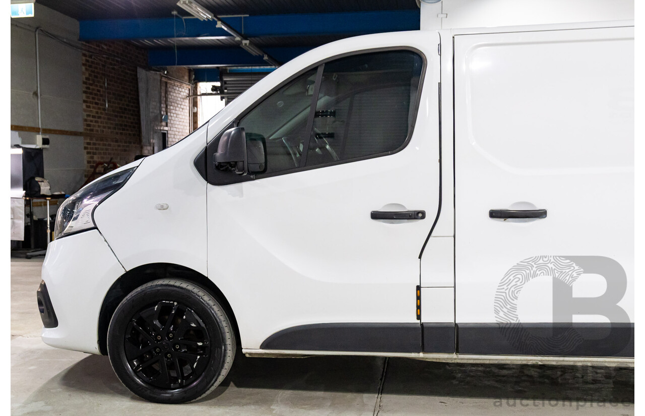 07/2019 Renault Trafic LWB (85kW FWD) X82 4D Van Glacier White Turbo Diesel 1.6L