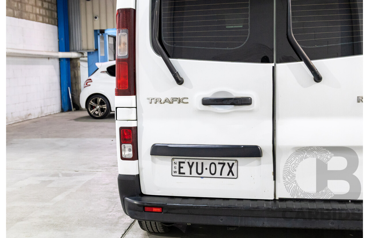07/2019 Renault Trafic LWB (85kW FWD) X82 4D Van Glacier White Turbo Diesel 1.6L