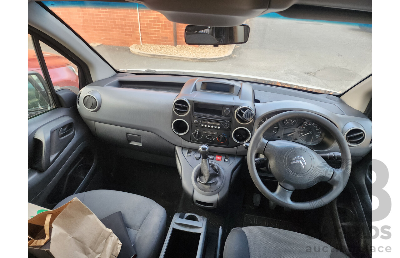 6/2016 Citroen Berlingo 1.6 HDI LONG FWD B9C MY16 Van White 1.6L