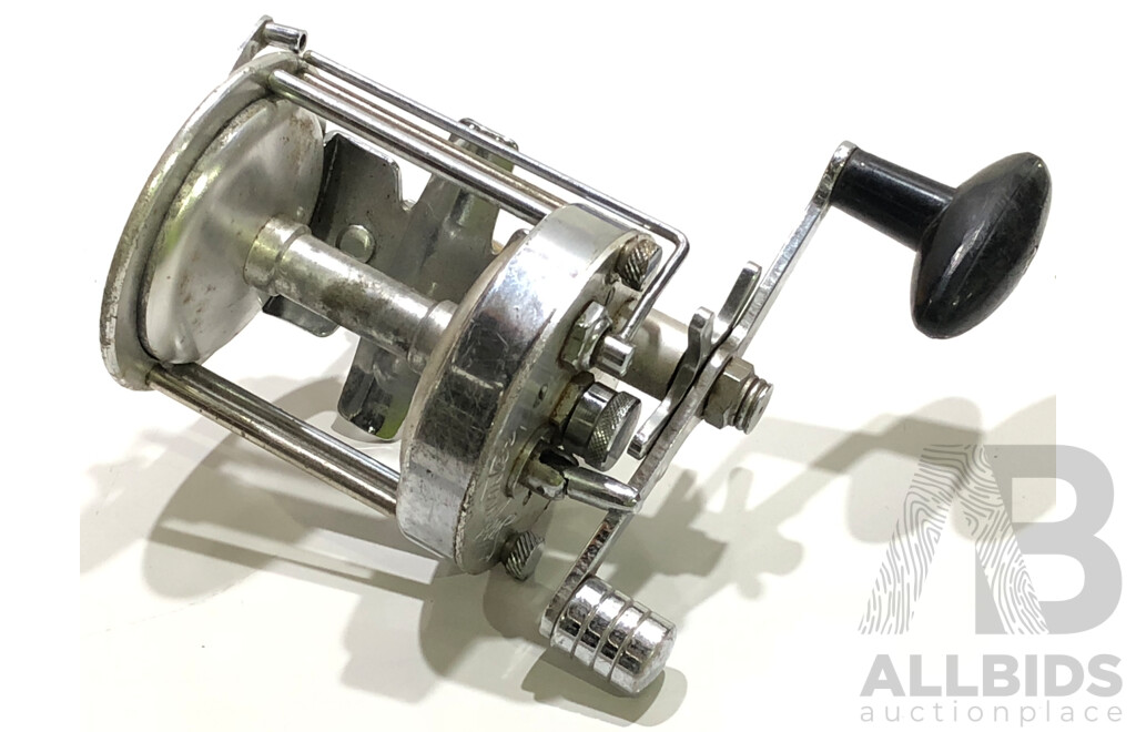 Surfmaster Fishing Reel