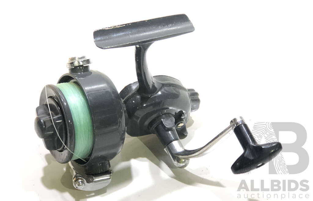 Diamond Super 700 Spinning Fishing Reel