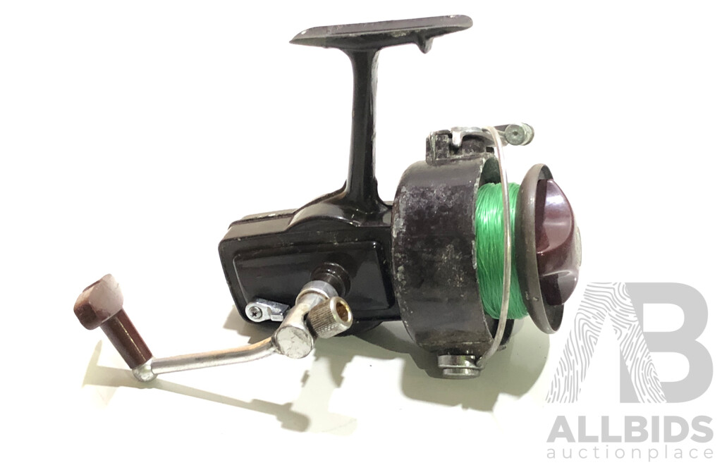 Daiwa 7700RA Spinning Fishing Reel