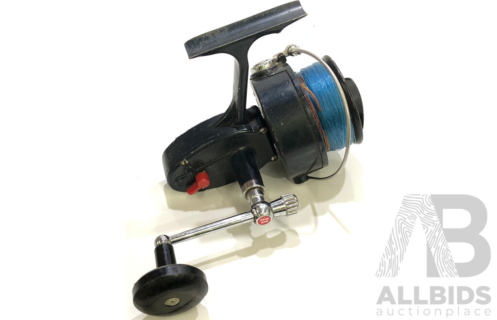 Garcia Mitchell 403 Salt Water Spinning Fishing Reel