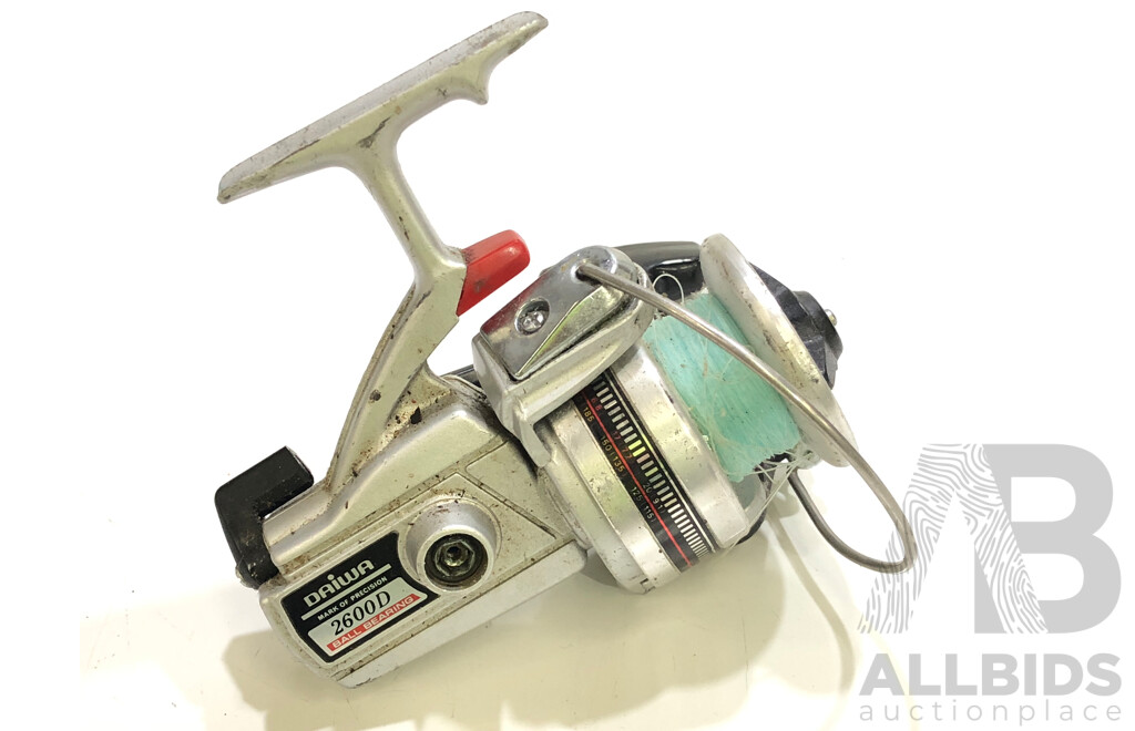 Daiwa 2600D Spinning Fishing Reel