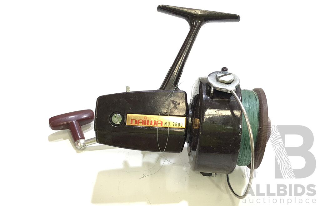 Daiwa 7600 Spinning Fishing Reel