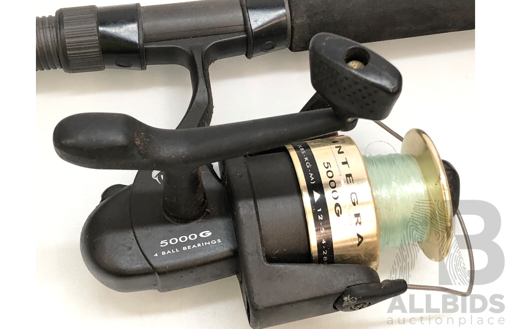 Shimano Rex Hunt 7 Foot Fishing Rod with Jarvis Walker Integra 5000G Spin Reel