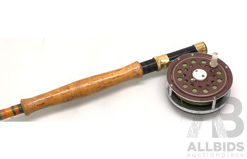SportEx  Fiberglas 9 Foot Fishing Rod with Hurricane Reel