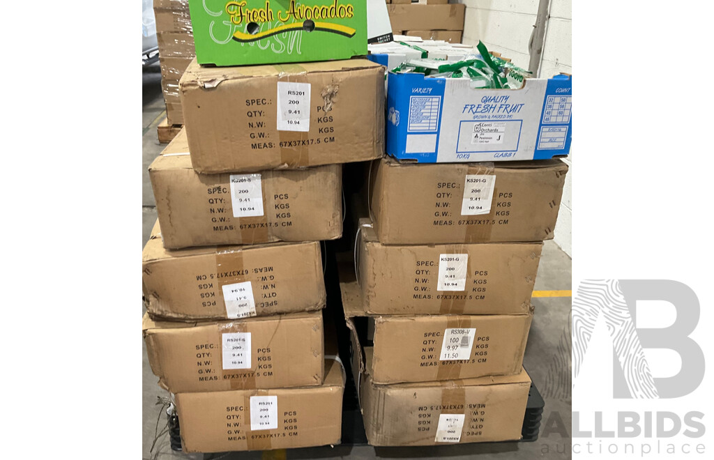 Pallet of IGOTO Assorted Switches Cover - Estimated Total ORP $ 5,000