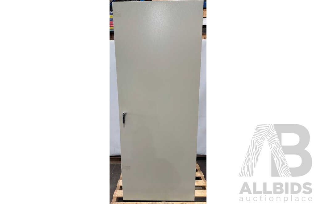 B & R Monarch IP Steel Cabinet - Brand New