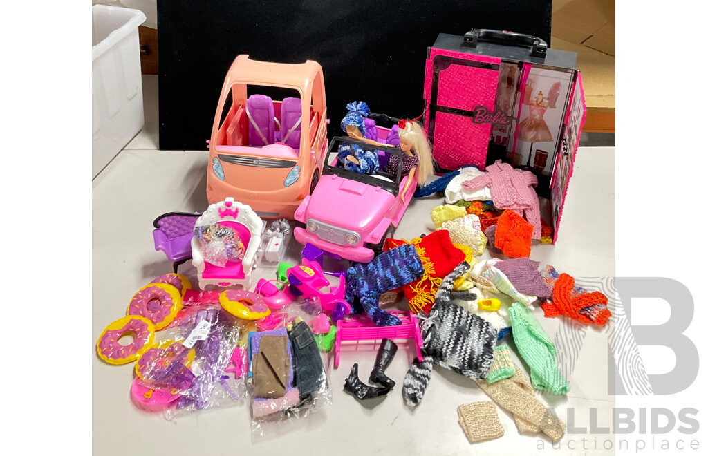 Collection of Vintage Barbie Accessories Including Hand Knitted Garments, Wardrobe, Pool Toys, Cars, Handbags and More