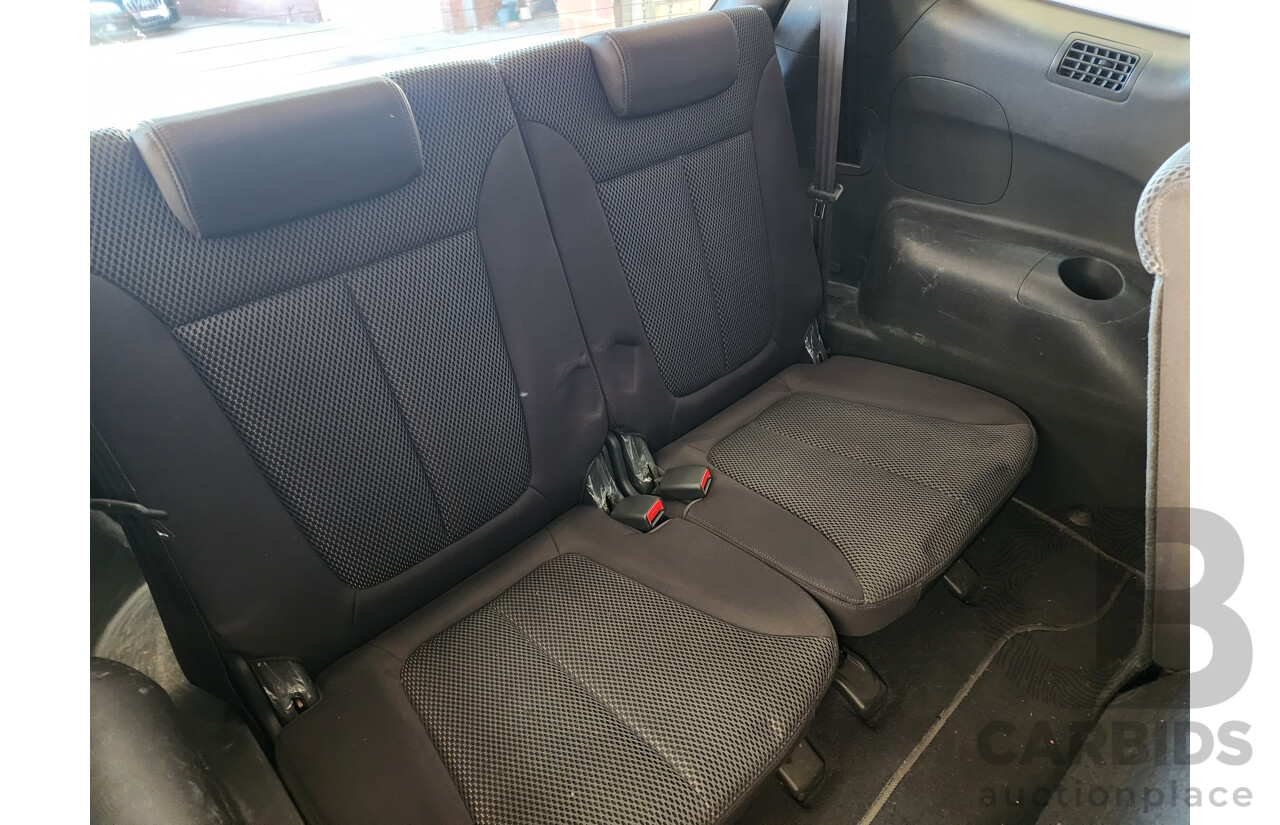 4/2010 Hyundai Santa Fe Elite CRDi (4x4) CM MY10 4d Wagon White 2.2L