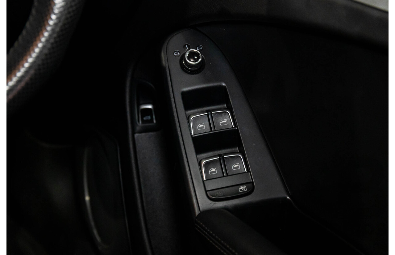 5/2014 Audi A4 2.0 TFSI Avant Quattro (AWD) B8 (8K) MY14 4d Wagon Monsoon Grey Metallic Turbo 2.0L