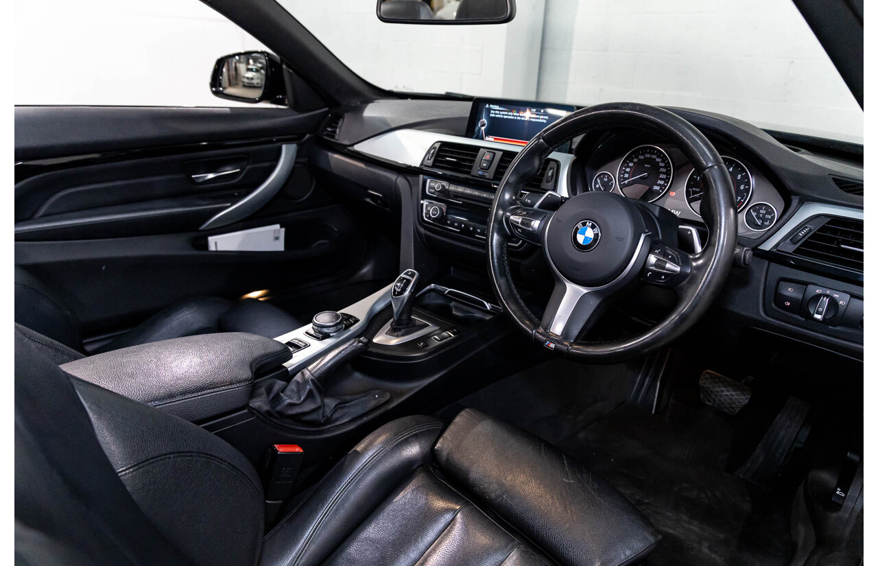 10/2015 BMW 420i Sport Line M Sport F33 MY15 2d Convertible Black Sapphire Metallic Turbo 2.0L