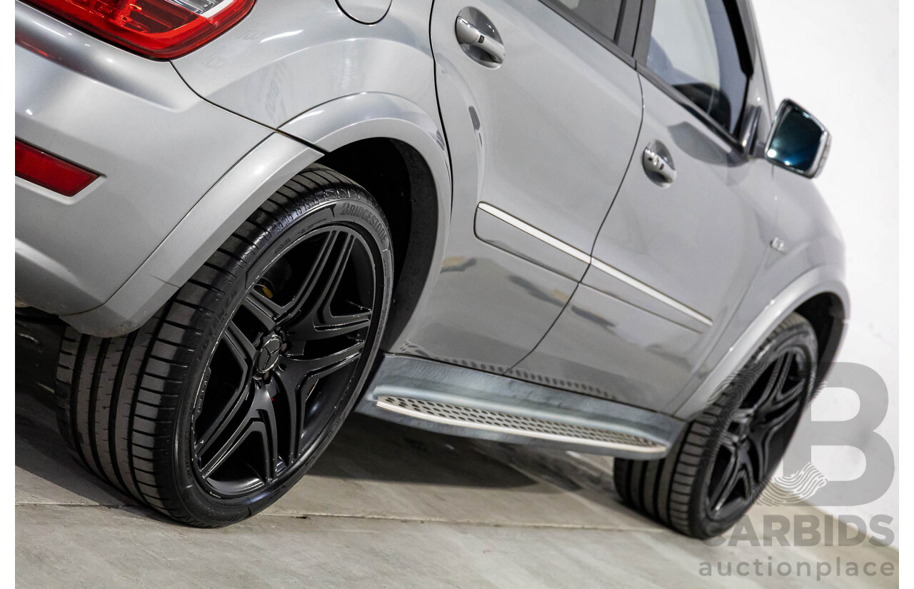 12/2010 Mercedes-Benz ML 63 AMG (4x4) W164 09 UPGRADE 4d Wagon Palladium Silver Metallic V8 6.2L
